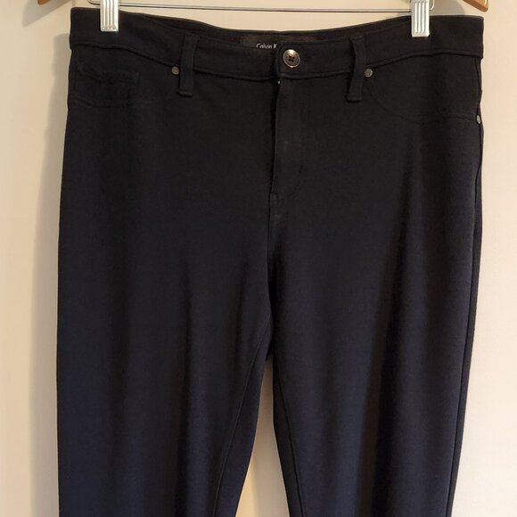 Calvin Klein Size 12 Black slim leg pant - Picture 1 of 14